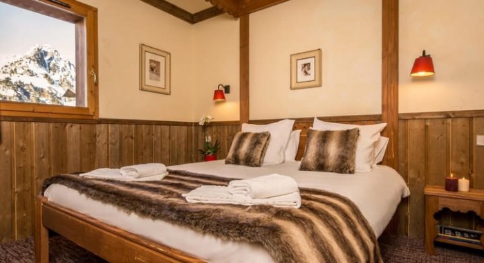 Chalet Altitude Apartments, Les Arcs: 2000 ski chalet, image 5